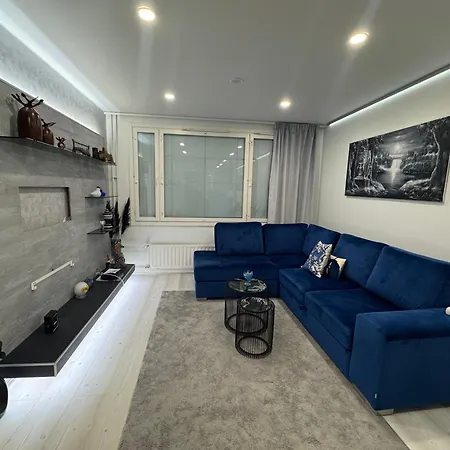 Modern 2 In The Centre, Free Parking, 55m2 Homestay *